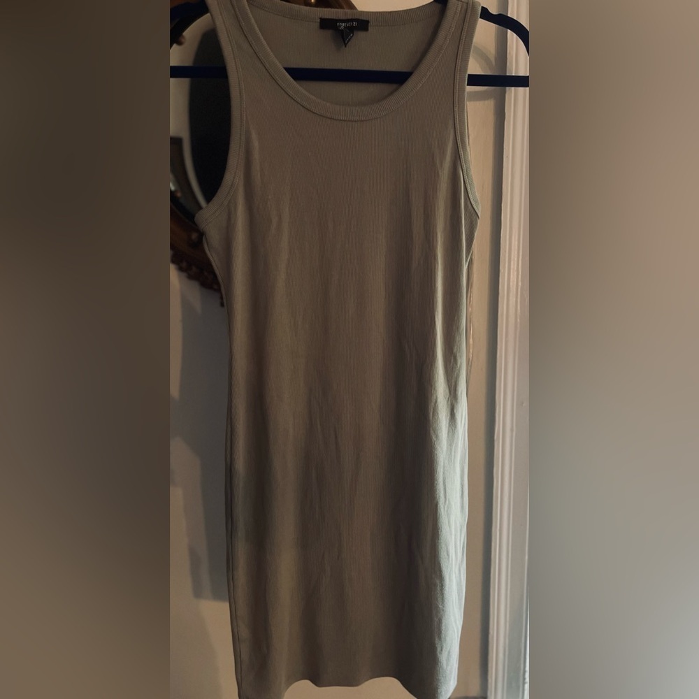 Forever 21 Sage Green Sleeveless Maxi Dress - Picture 2 of 5